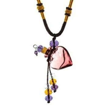 collier diffuseur huile essentielle coeur rose